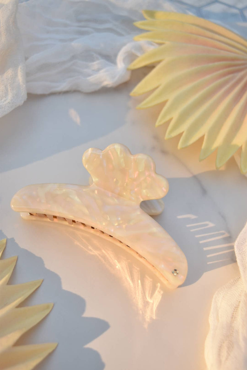 Opal Swan French Claw