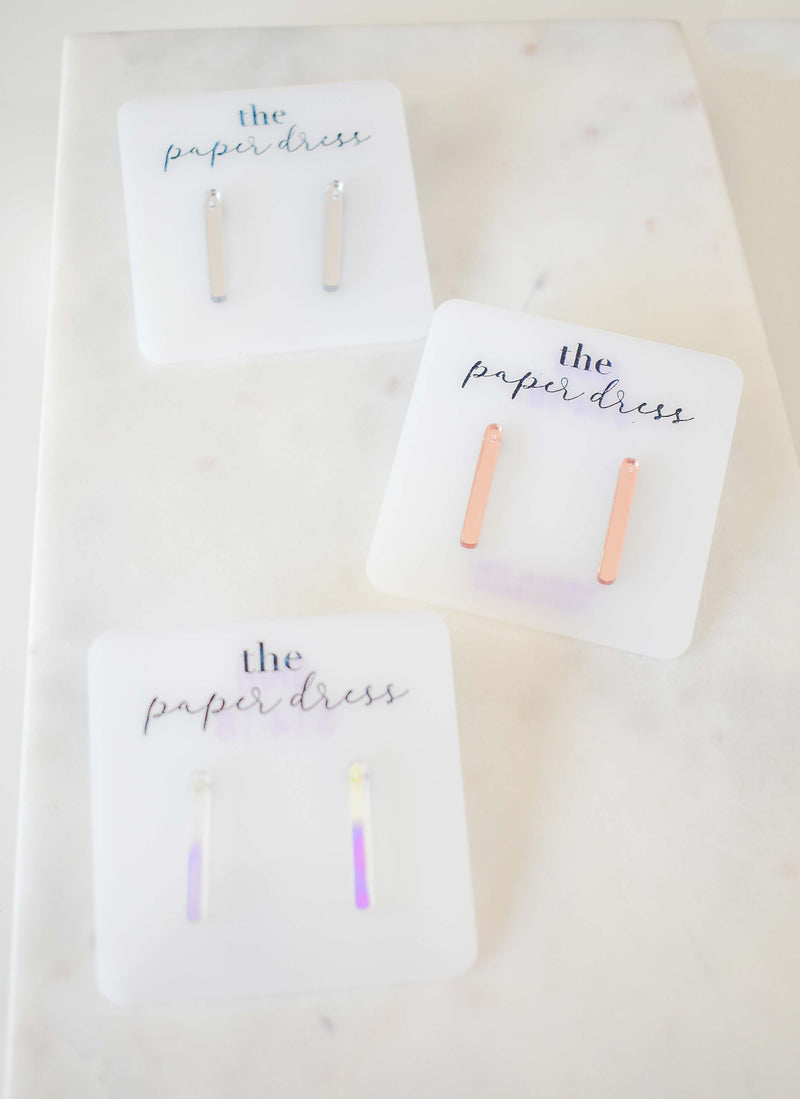 small dainty rectangle stud earrings 