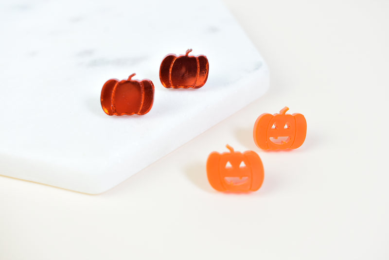 PUMPKIN STUDS